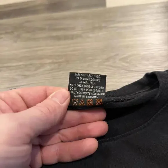 tribal skull all over print t shirt XL 00s Y2K - Picture 8 of 8